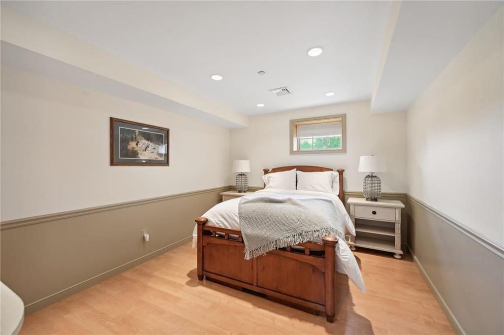 Farview Manor A Luxurious Pennsylvania Estate for the Discerning Buyer Offered at 2.75 Million 42