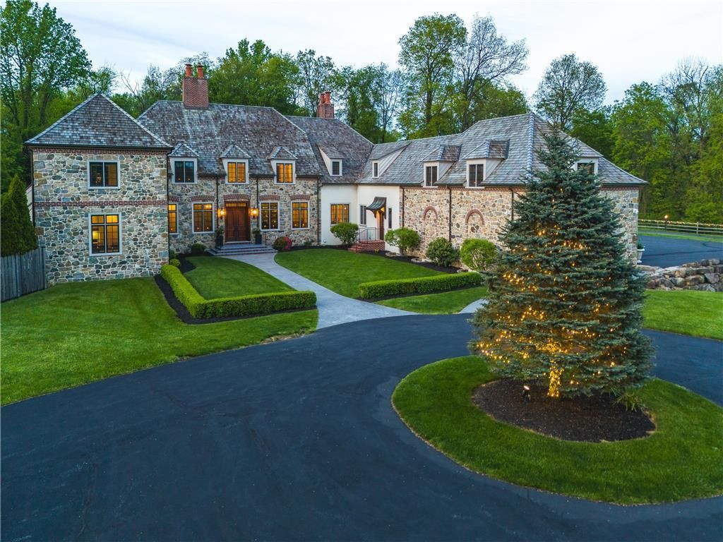Farview Manor A Luxurious Pennsylvania Estate for the Discerning Buyer Offered at 2.75 Million 48