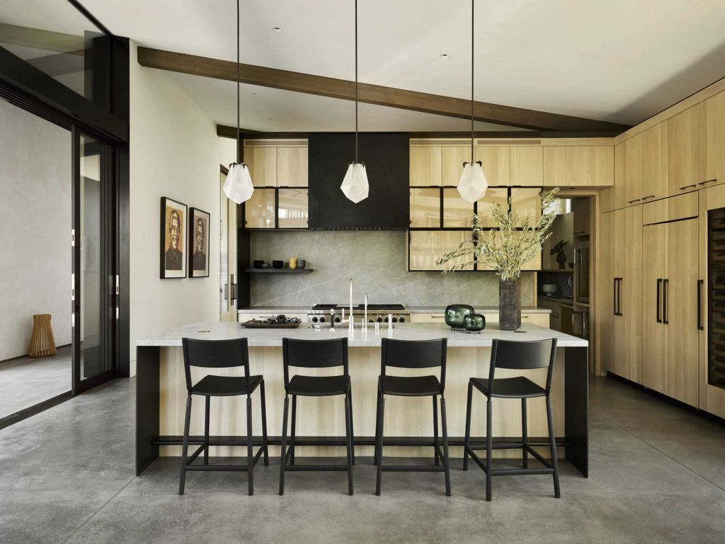 Fire Country Lookout House in California by Studio VARA