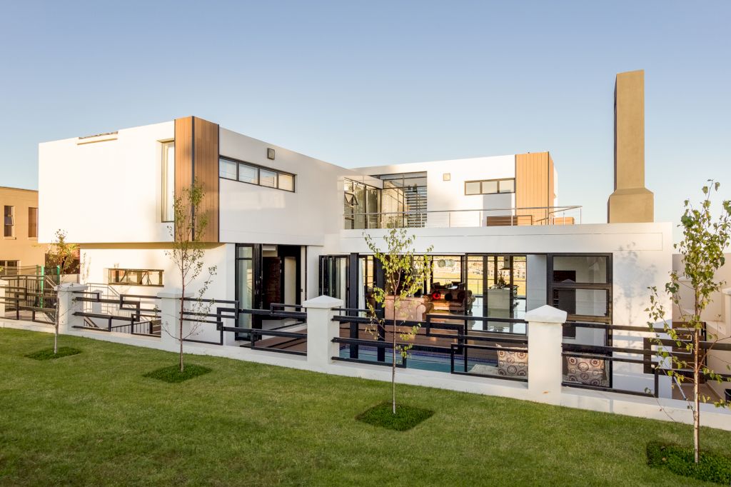 House Vista, Modern Sanctuary by Gottsmann Architects