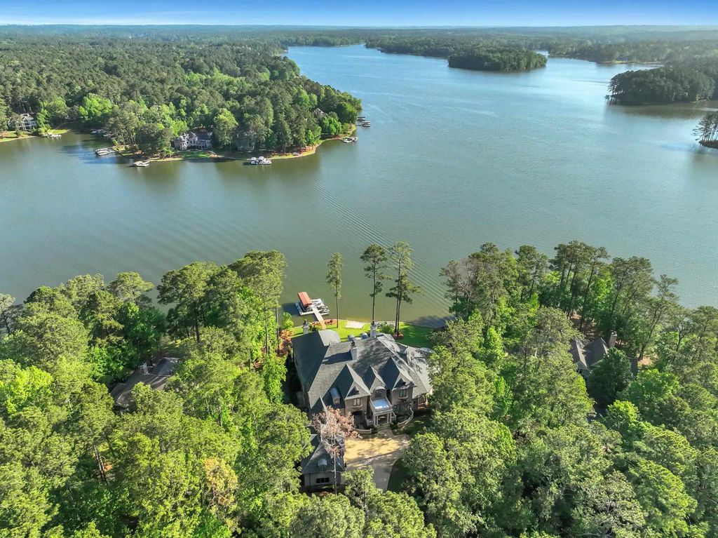 Indulge in Lakeside Luxury Magnificent Resort Style Estate in Georgia Hits Market for 10.2 Million 3