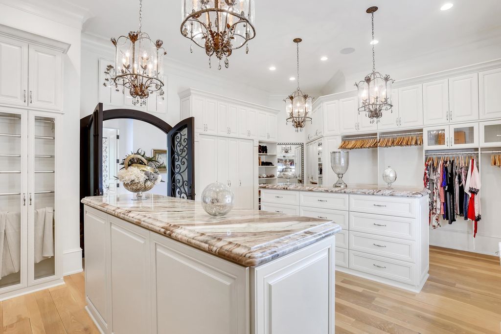 Indulge in Lakeside Luxury Magnificent Resort Style Estate in Georgia Hits Market for 10.2 Million 39