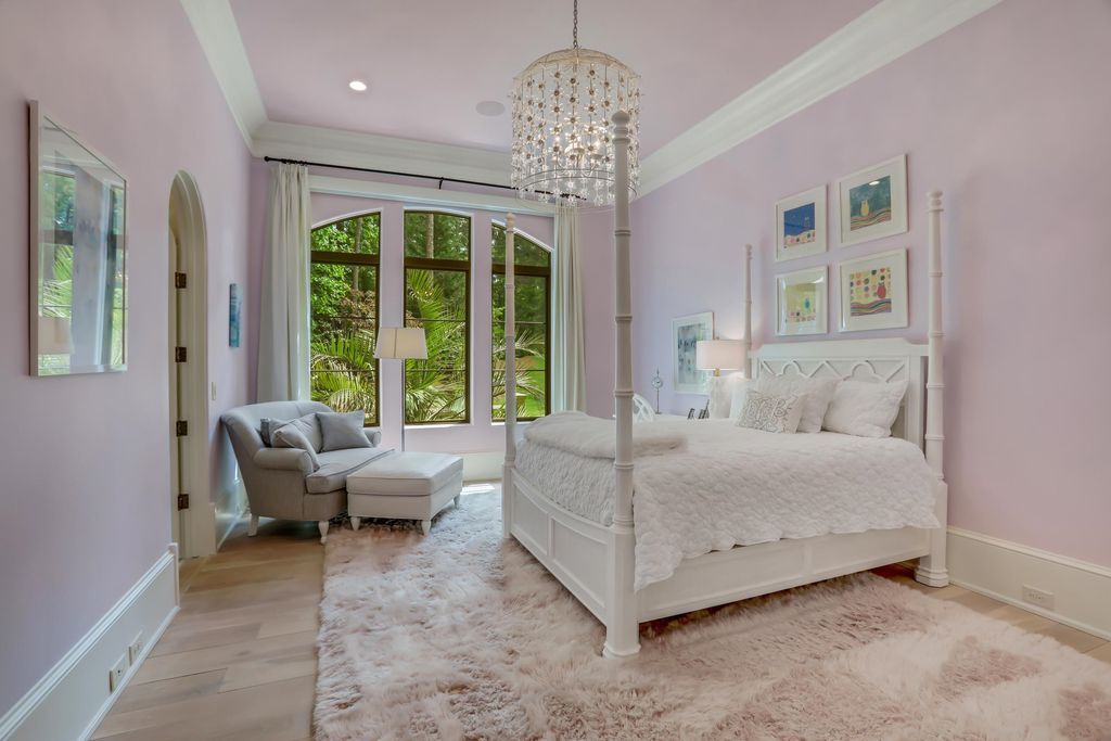 Indulge in Lakeside Luxury Magnificent Resort Style Estate in Georgia Hits Market for 10.2 Million 43