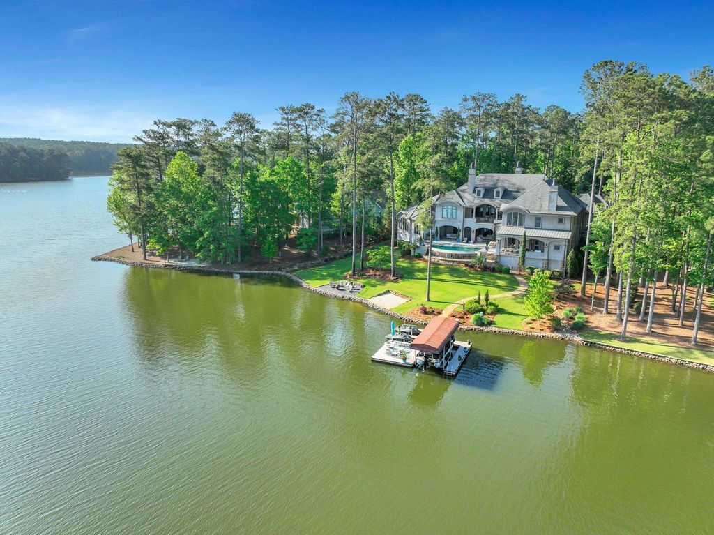 Indulge in Lakeside Luxury Magnificent Resort Style Estate in Georgia Hits Market for 10.2 Million 7