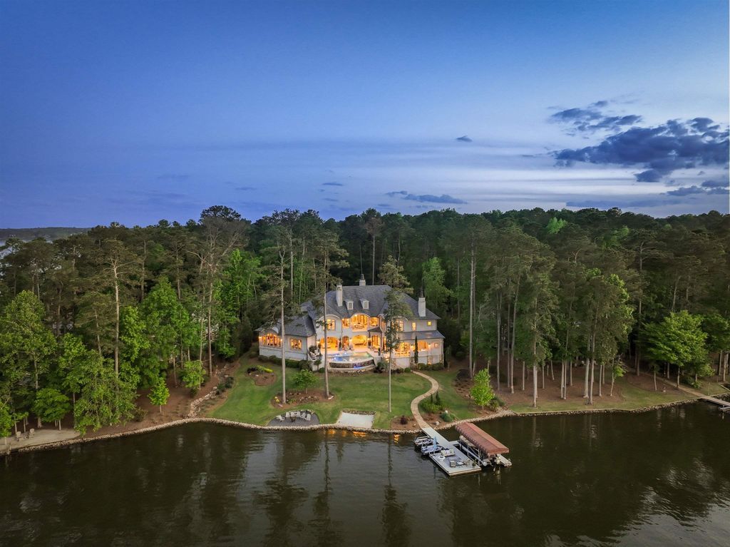 Indulge in Lakeside Luxury Magnificent Resort Style Estate in Georgia Hits Market for 10.2 Million 8