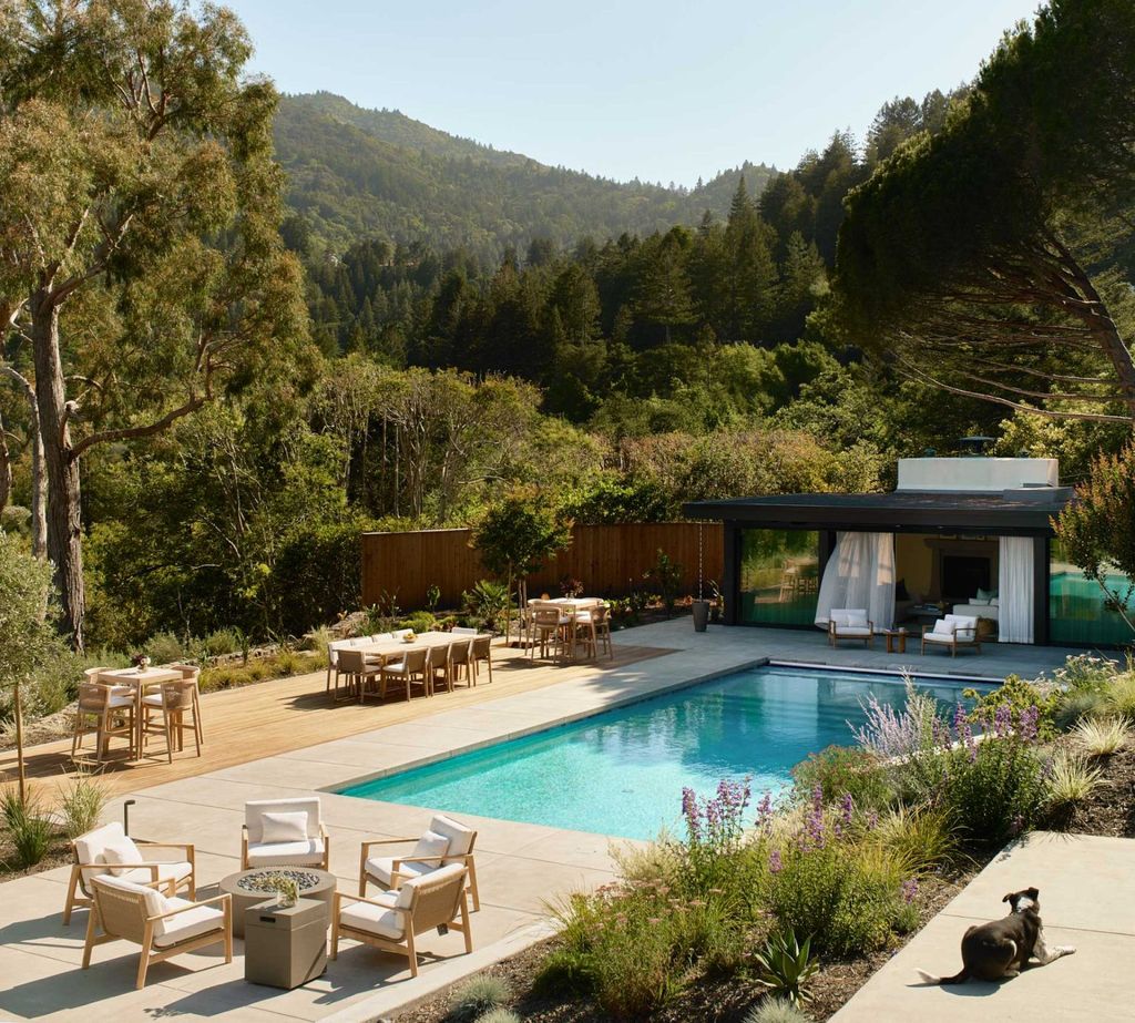Kojima House, a Modernized Retreat by SWATT + PARTNERS
