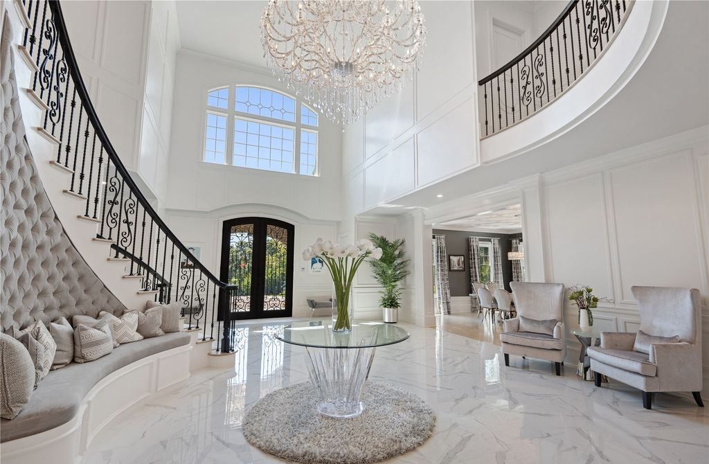 Luxurious Fully Furnished Estate with Modern Aesthetic in New York Priced at 8995000 2