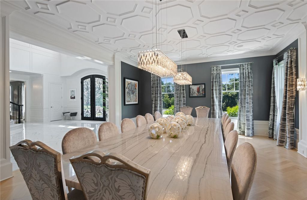 Luxurious Fully Furnished Estate with Modern Aesthetic in New York Priced at 8995000 3