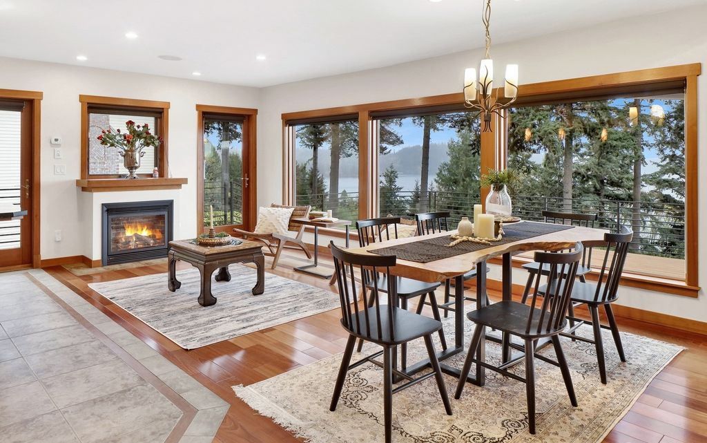 Luxurious Washington Home with Spectacular Views of Dot Island the Bay Offered at 2.695 Million 12