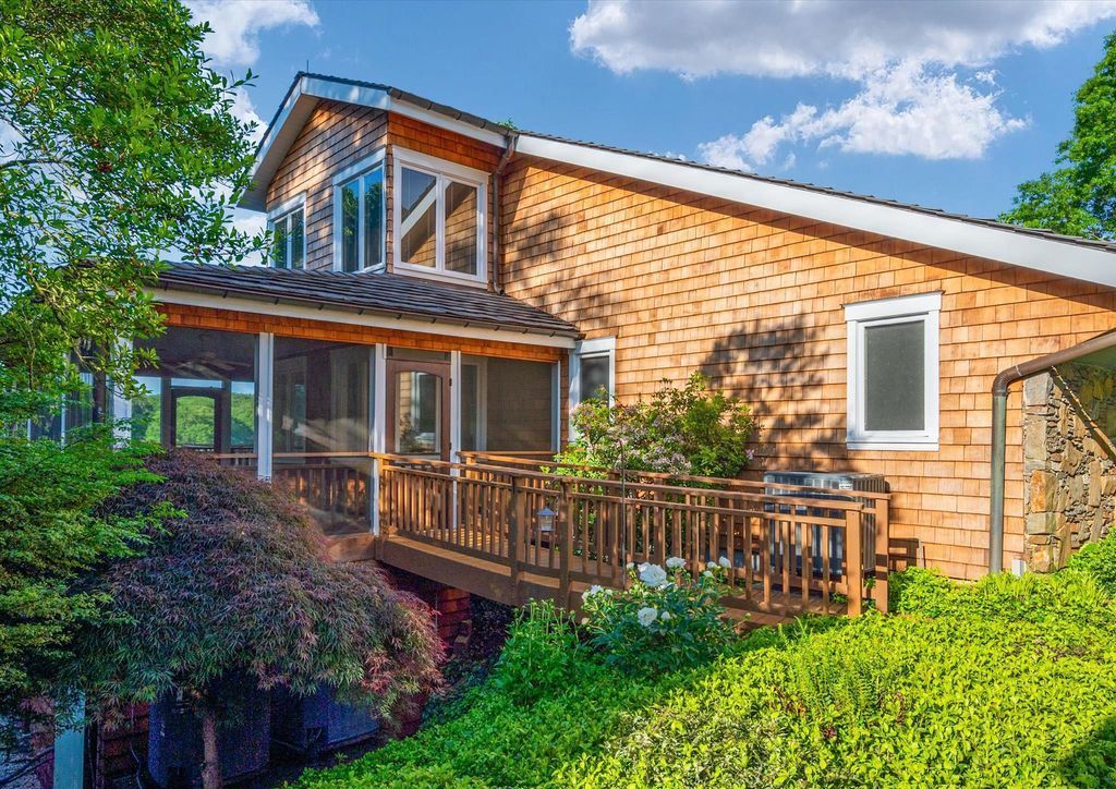 Luxurious Waterfront Haven Marylands Ultimate Boaters Paradise for 3.5 Million 12