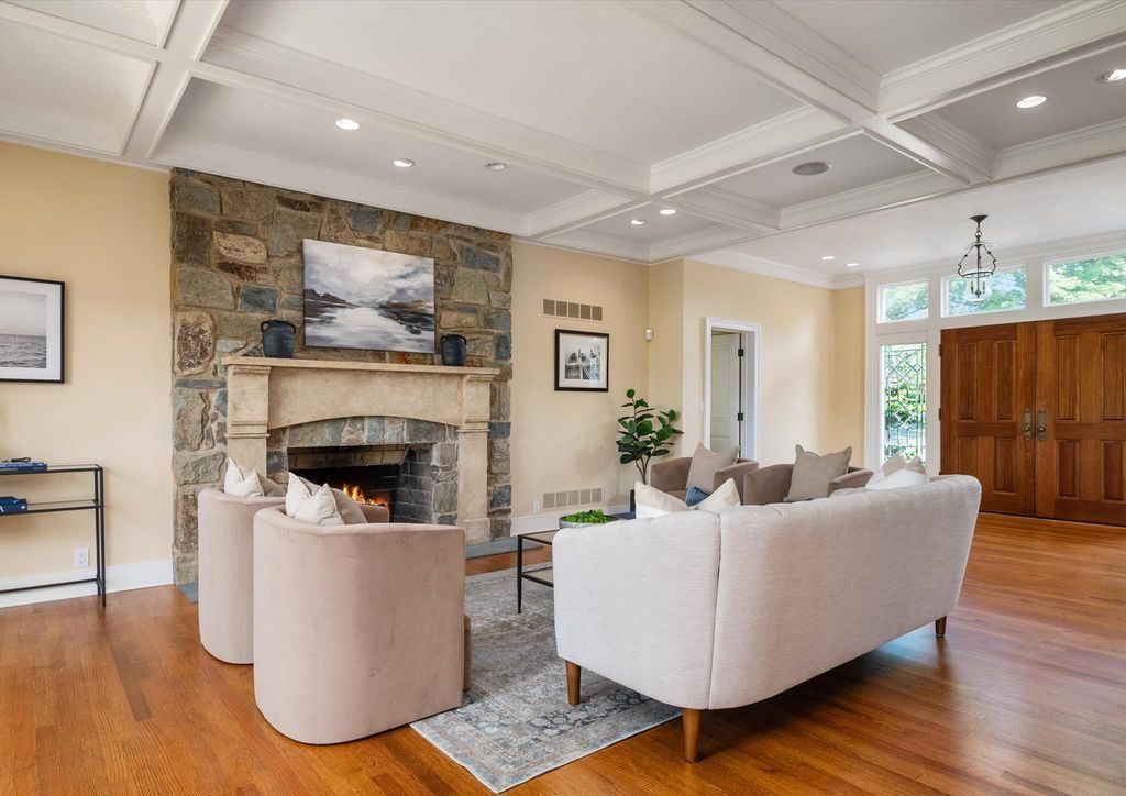 Luxurious Waterfront Haven Marylands Ultimate Boaters Paradise for 3.5 Million 19