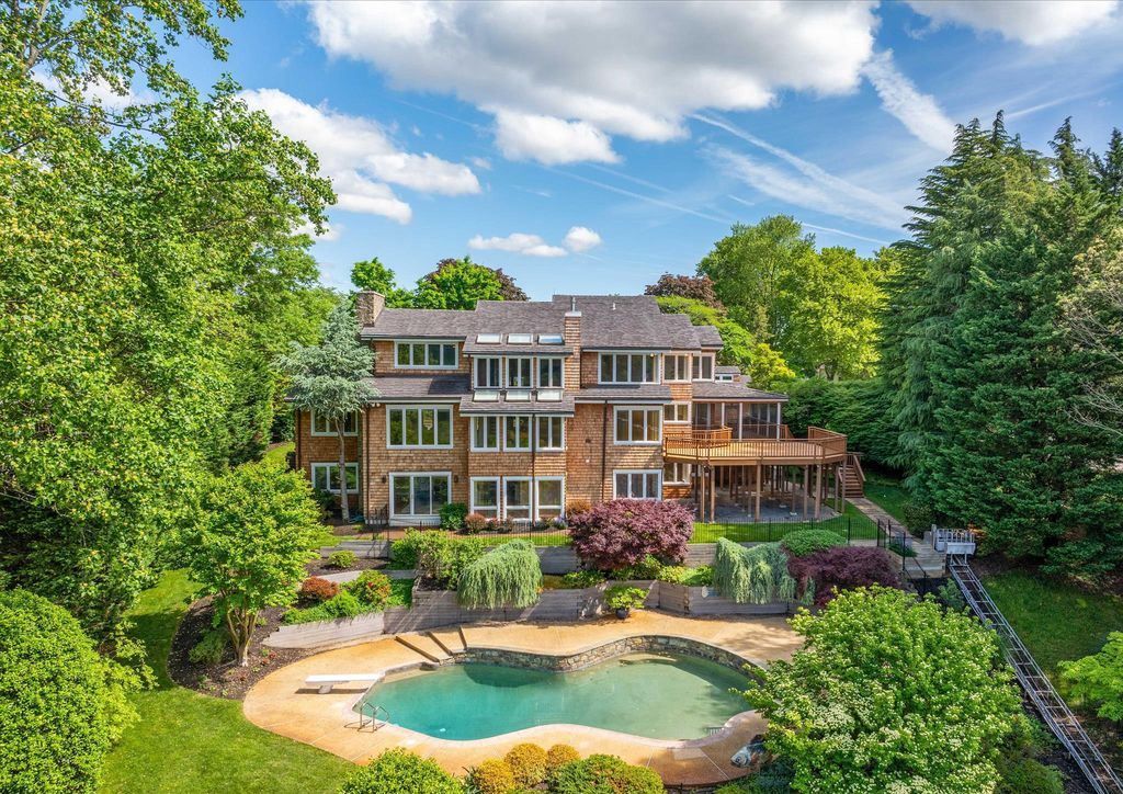 Luxurious Waterfront Haven Marylands Ultimate Boaters Paradise for 3.5 Million 2