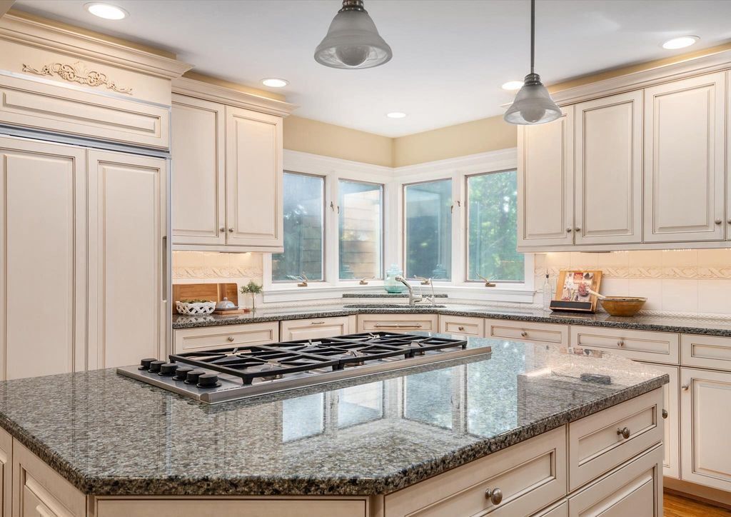 Luxurious Waterfront Haven Marylands Ultimate Boaters Paradise for 3.5 Million 25