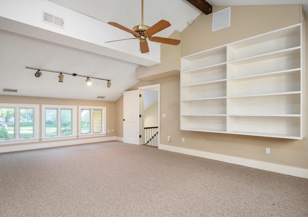 Luxurious Waterfront Haven Marylands Ultimate Boaters Paradise for 3.5 Million 41