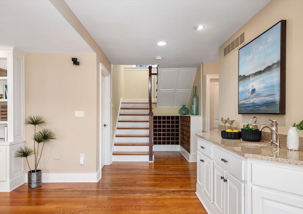 Luxurious Waterfront Haven Marylands Ultimate Boaters Paradise for 3.5 Million 44