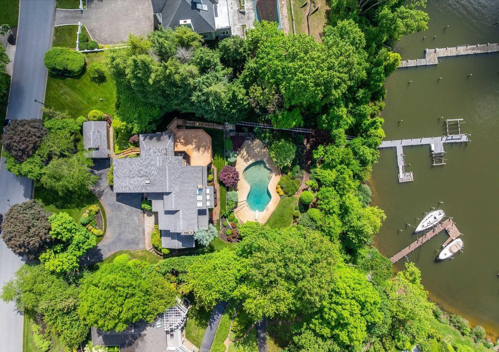 Luxurious Waterfront Haven Marylands Ultimate Boaters Paradise for 3.5 Million 5