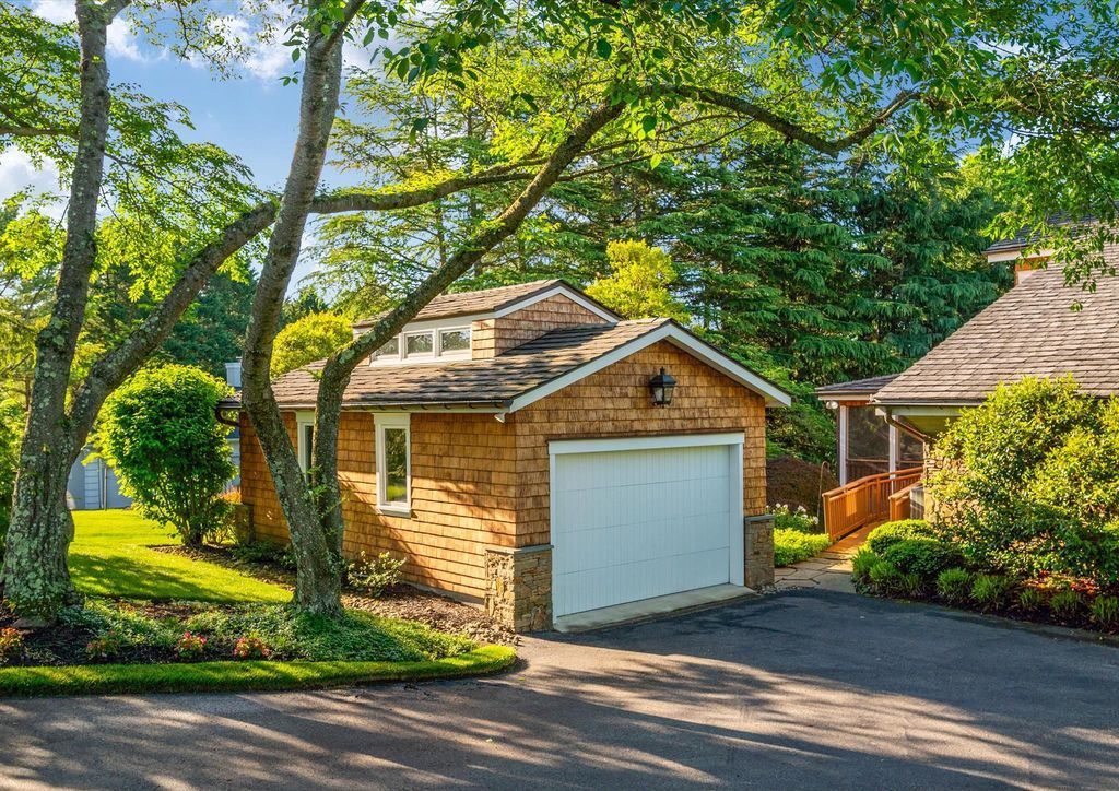 Luxurious Waterfront Haven Marylands Ultimate Boaters Paradise for 3.5 Million 9