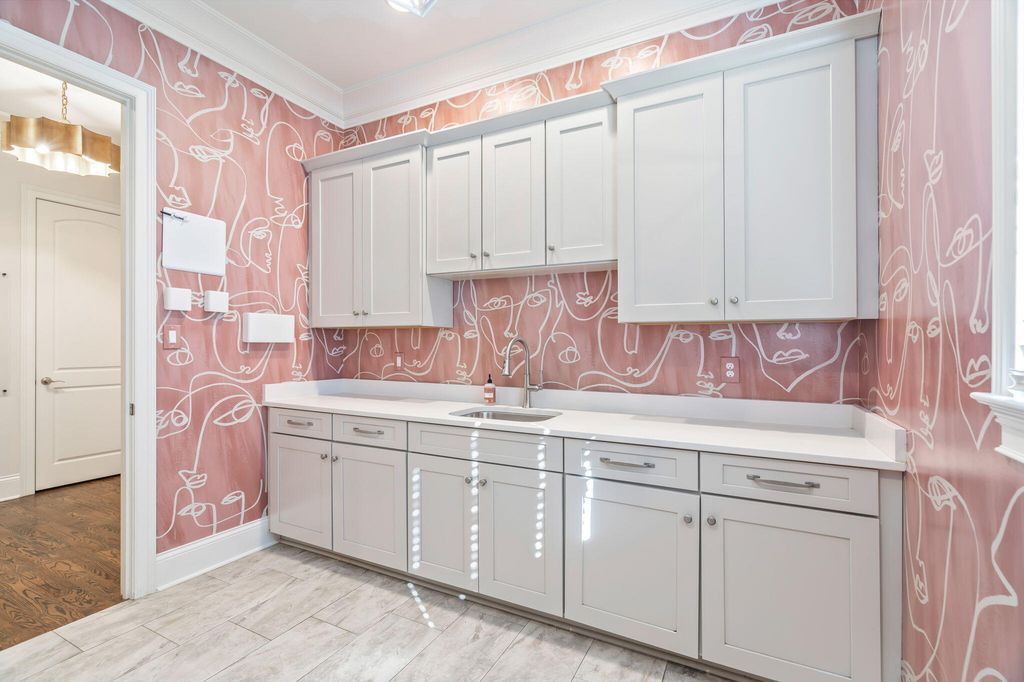 Luxury Redefined Exquisite One of a Kind Residence in Tennessee Offered at 3.45 Million 18