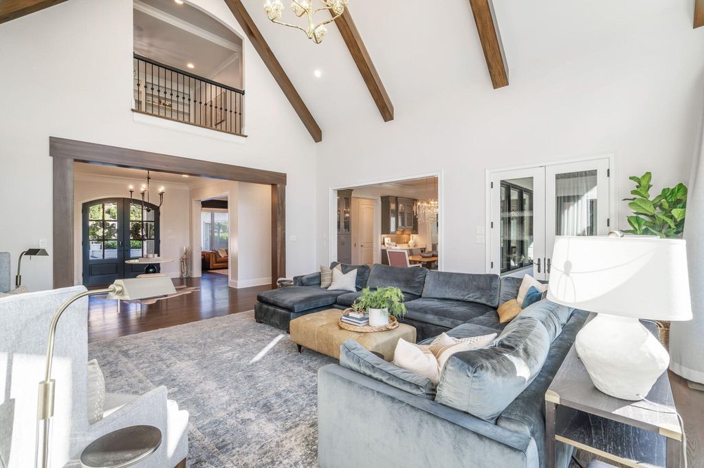 Luxury Redefined Exquisite One of a Kind Residence in Tennessee Offered at 3.45 Million 20
