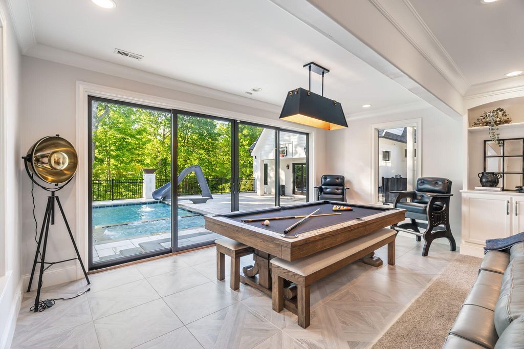 Luxury Redefined Exquisite One of a Kind Residence in Tennessee Offered at 3.45 Million 40