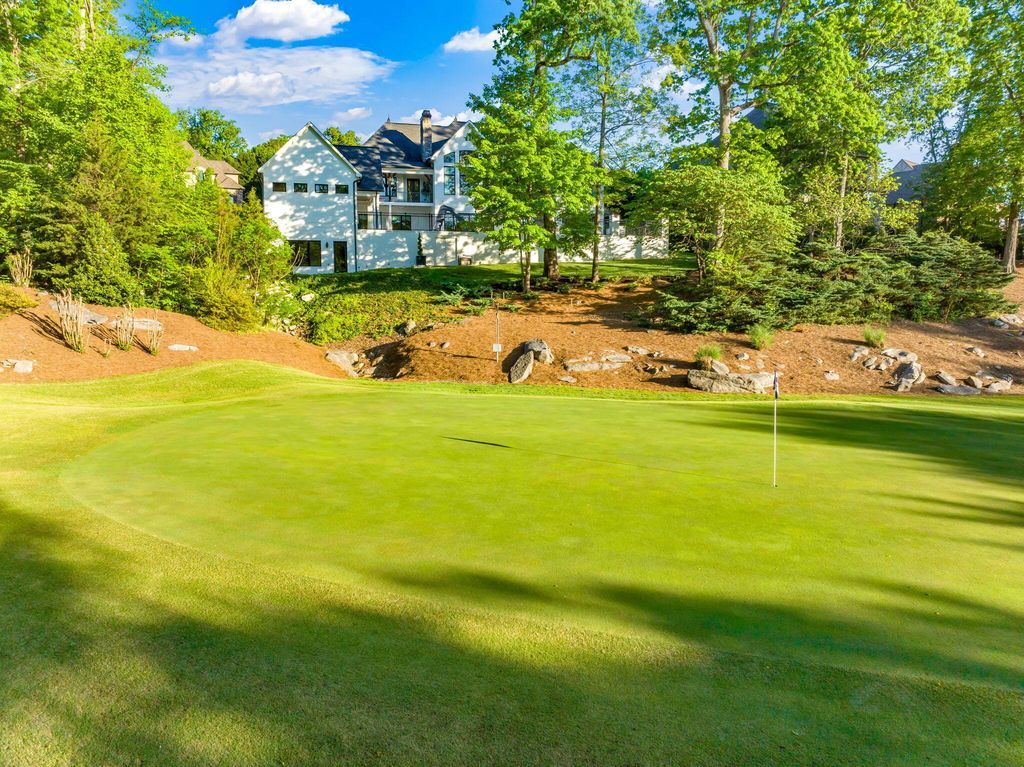 Luxury Redefined Exquisite One of a Kind Residence in Tennessee Offered at 3.45 Million 56