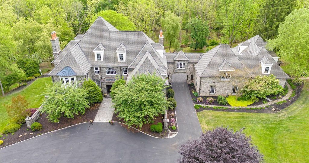 Majestic Pennsylvania Estate on Over 10 Acres Listed for 4.5 Million 1