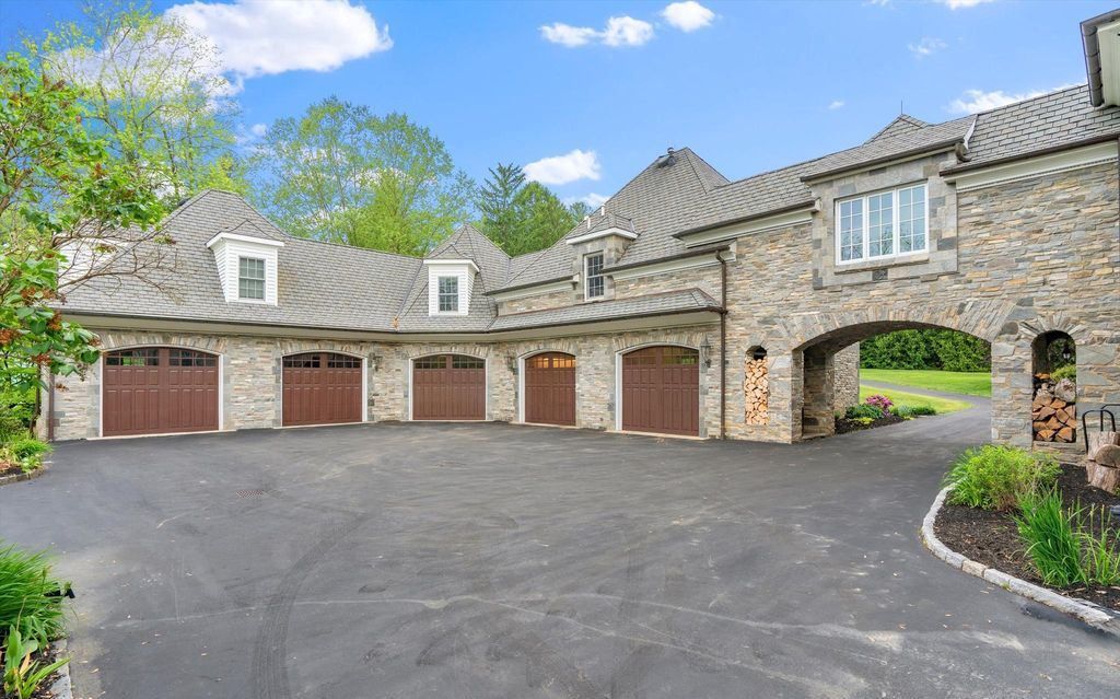 Majestic Pennsylvania Estate on Over 10 Acres Listed for 4.5 Million 12