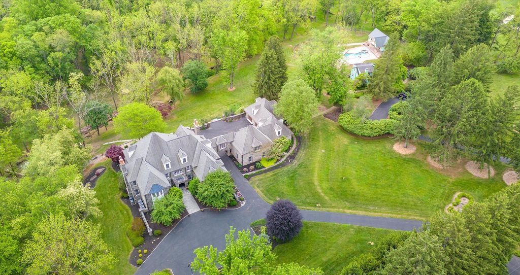 Majestic Pennsylvania Estate on Over 10 Acres Listed for 4.5 Million 2