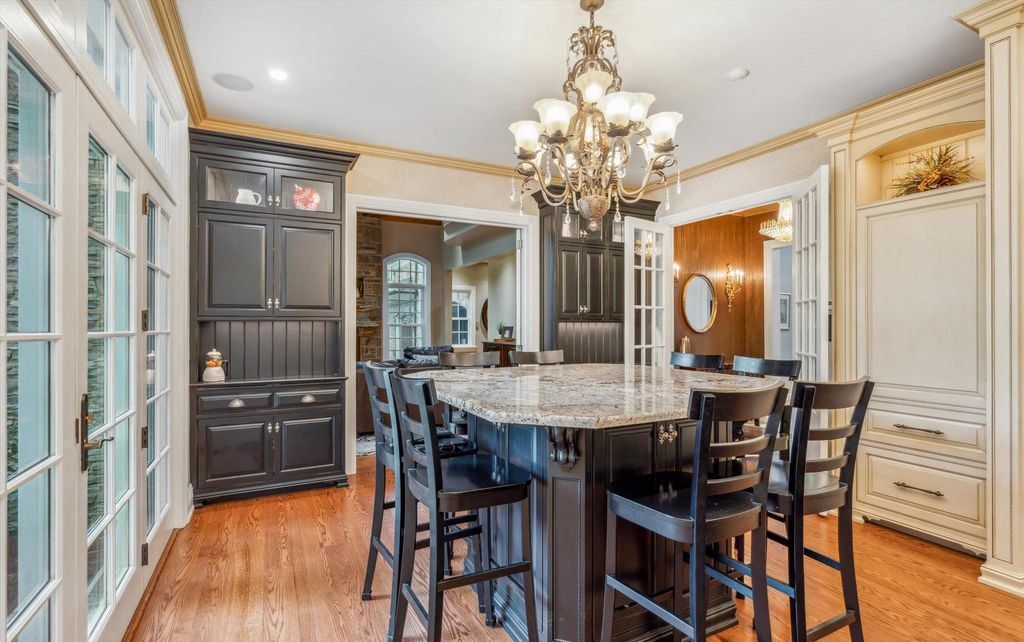 Majestic Pennsylvania Estate on Over 10 Acres Listed for 4.5 Million 32