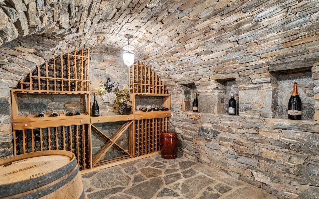 Majestic Pennsylvania Estate on Over 10 Acres Listed for 4.5 Million 55