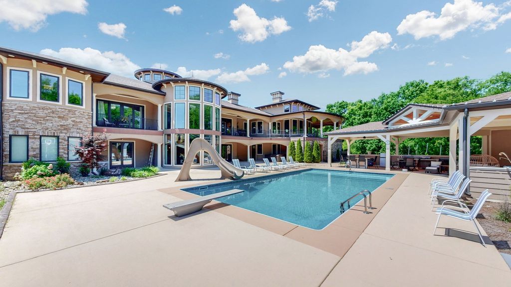 Mediterranean Charm in Wilson County Tennessee 3999900 for Your Dream Home 9