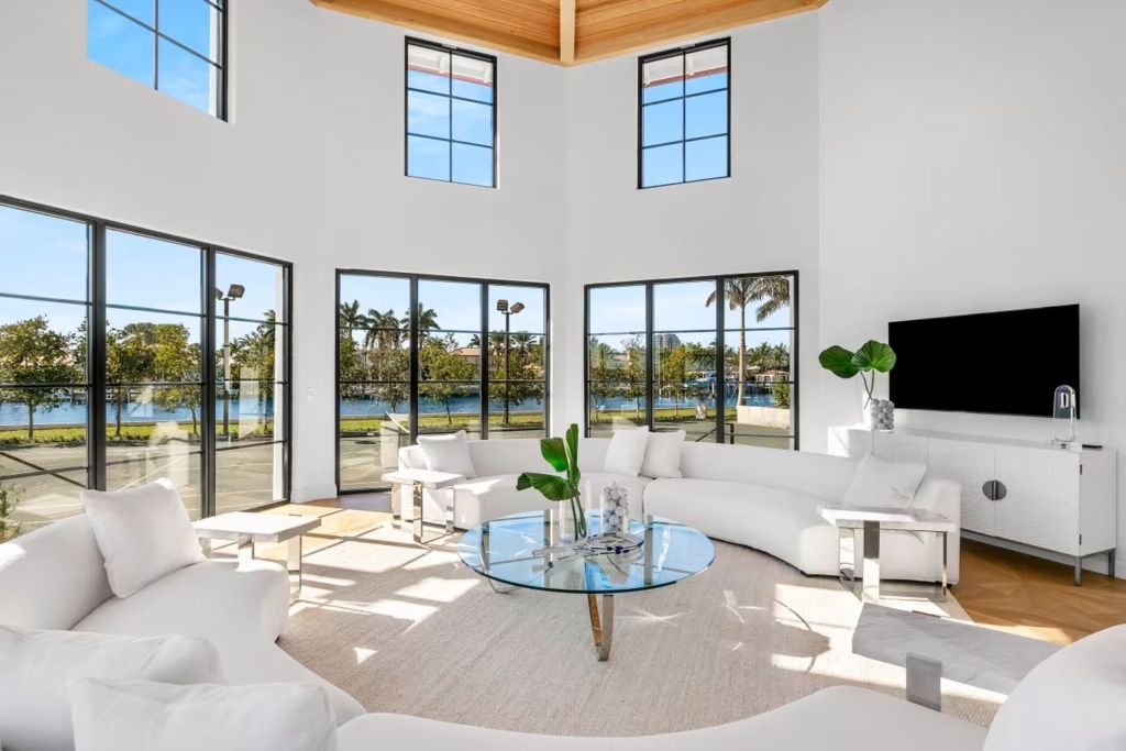 Michael Dorrell Buys Tarpon Island in Palm Beach for Record Breaking 150 Million 6