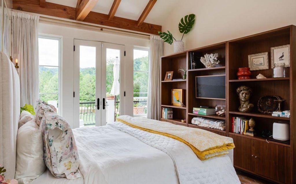 Monte Ventoso an Exquisite Italian Villa Oasis in Madison Virginia Priced at 8.95 Million 57
