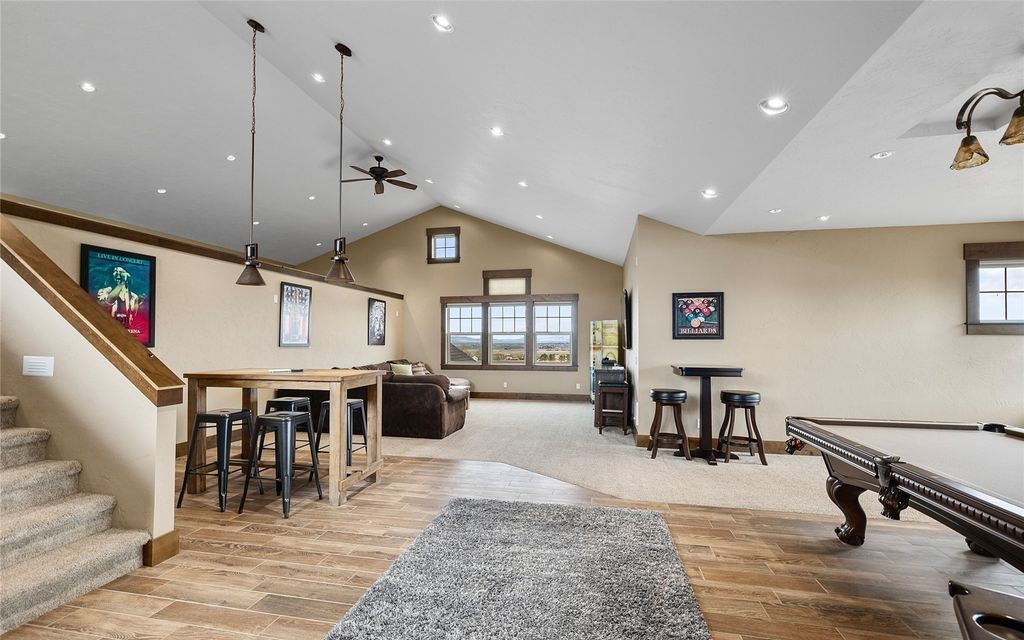Mountain Retreat Unparalleled Views and Unmatched Luxury in Washington Offered at 3.25 Million 34