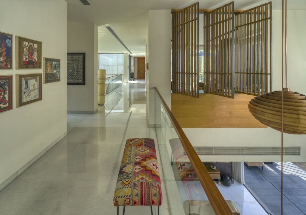 Planar House, Layered Monolithic Volumes by DADA Partners 11 Planar House, Layered Monolithic Volumes by DADA Partners