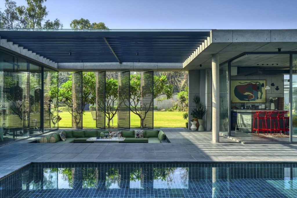 Planar House, Layered Monolithic Volumes by DADA Partners 14 Planar House, Layered Monolithic Volumes by DADA Partners