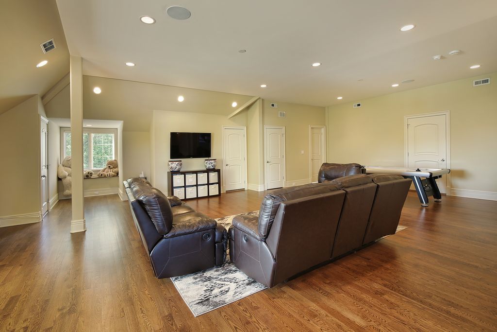 Pure Paradise Awaits Exquisite 3495900 Illinois Home with Resort Style Outdoor Oasis 27