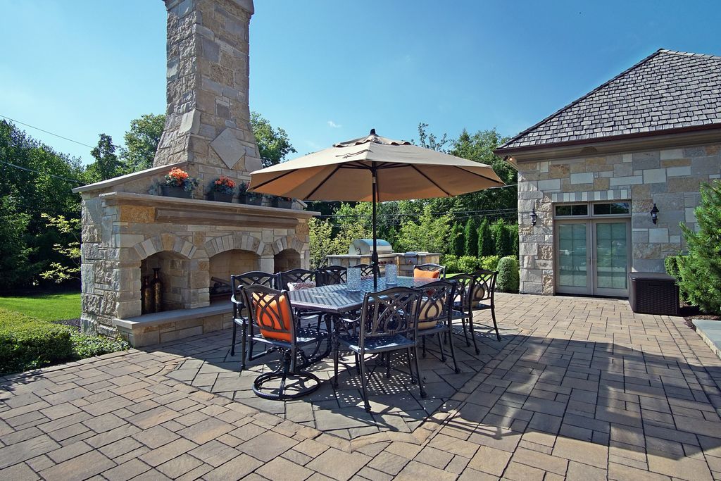 Pure Paradise Awaits Exquisite 3495900 Illinois Home with Resort Style Outdoor Oasis 39