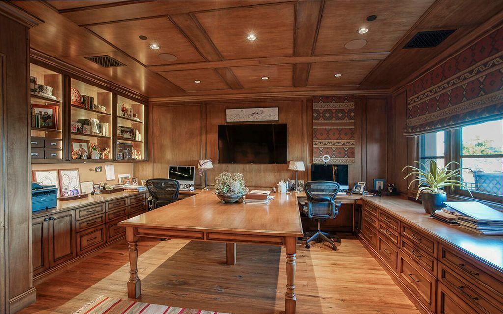 Refined Elegance Custom Silverleaf Casita by Architect Jeff Berkus in Arizona Listed for 7.25 Million 23