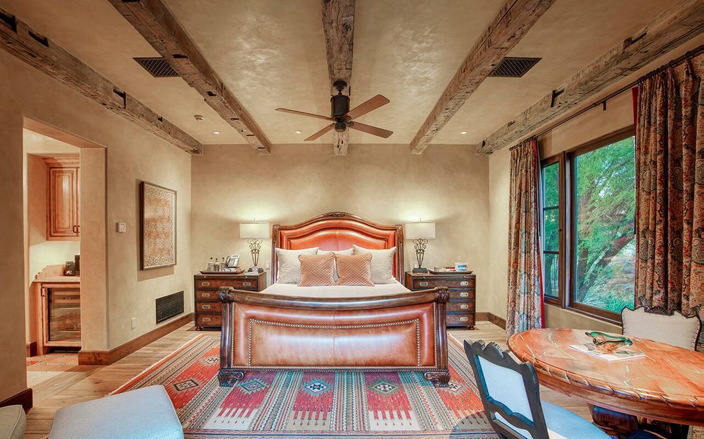 Refined Elegance Custom Silverleaf Casita by Architect Jeff Berkus in Arizona Listed for 7.25 Million 34