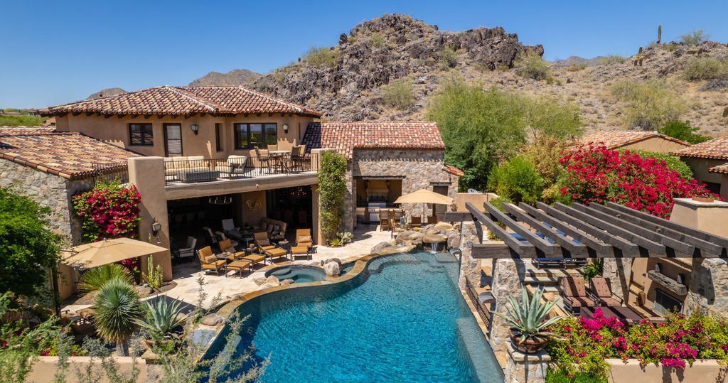 Refined Elegance Custom Silverleaf Casita by Architect Jeff Berkus in Arizona Listed for 7.25 Million 41