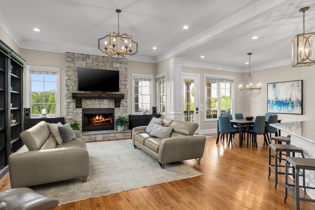 Sophisticated Tennessee Residence Perfect for Effortless Entertaining Priced at 2.275 Million 13