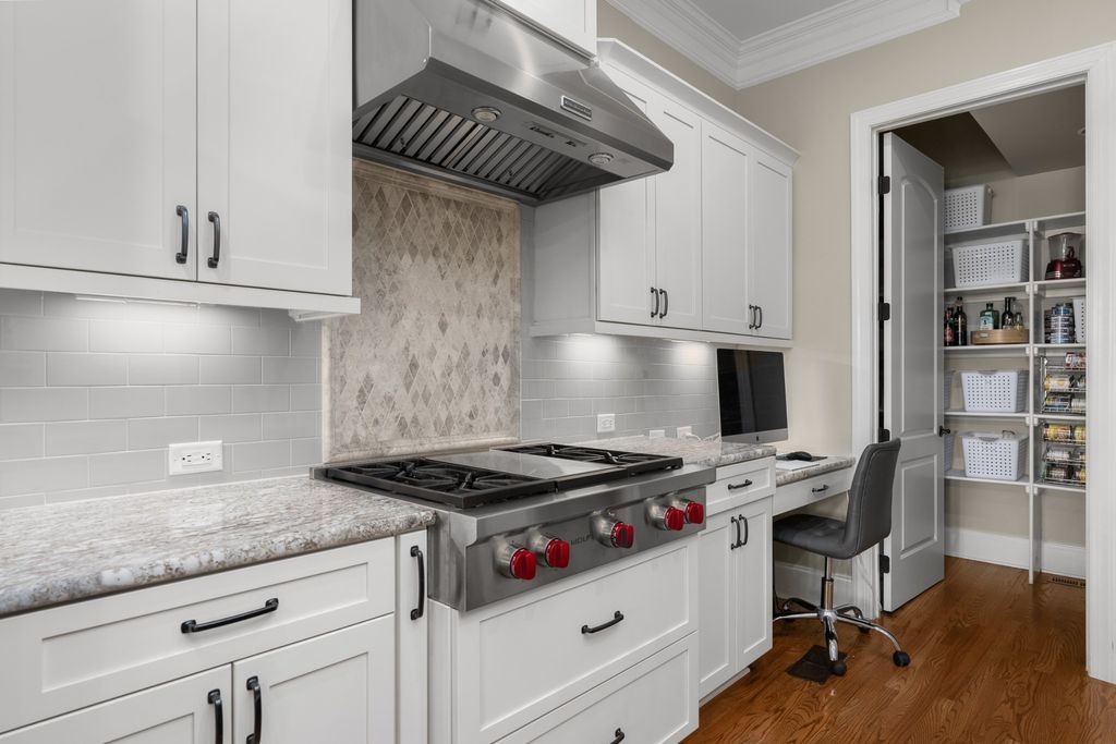 Sophisticated Tennessee Residence Perfect for Effortless Entertaining Priced at 2.275 Million 18