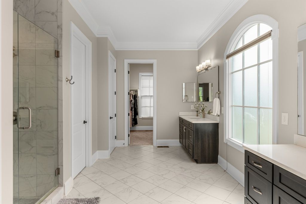 Sophisticated Tennessee Residence Perfect for Effortless Entertaining Priced at 2.275 Million 24