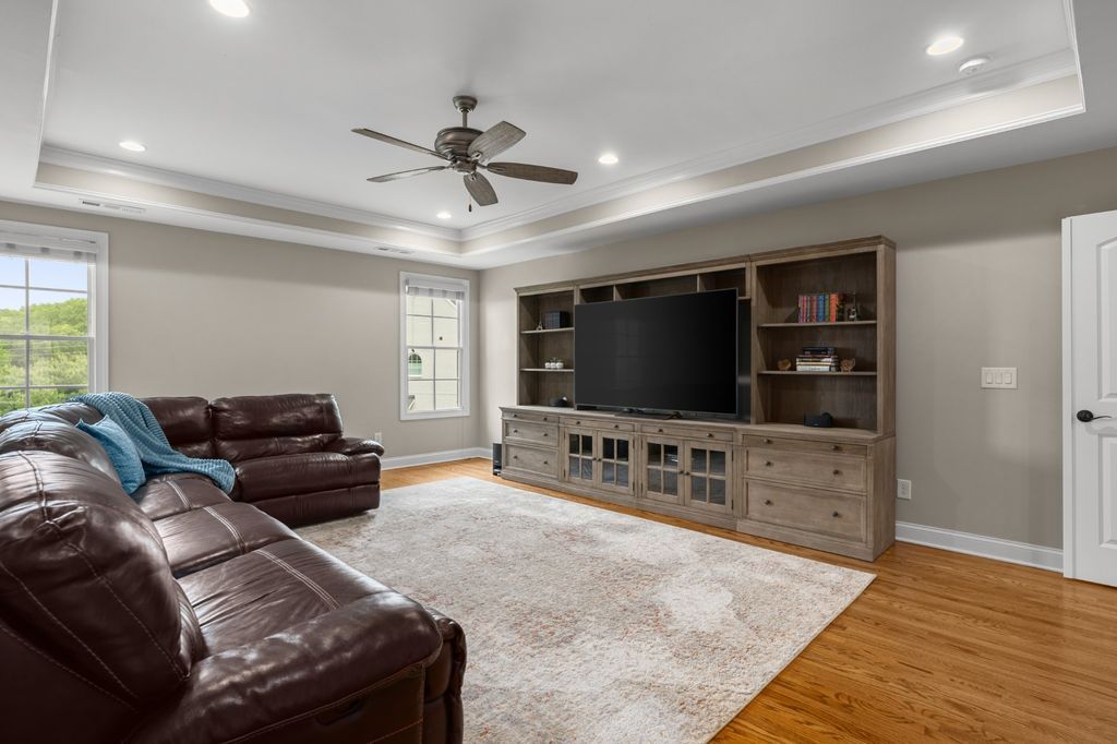 Sophisticated Tennessee Residence Perfect for Effortless Entertaining Priced at 2.275 Million 35