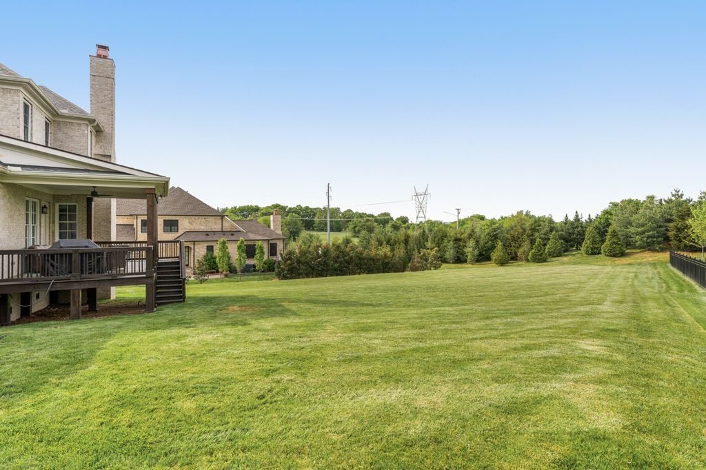 Sophisticated Tennessee Residence Perfect for Effortless Entertaining Priced at 2.275 Million 45
