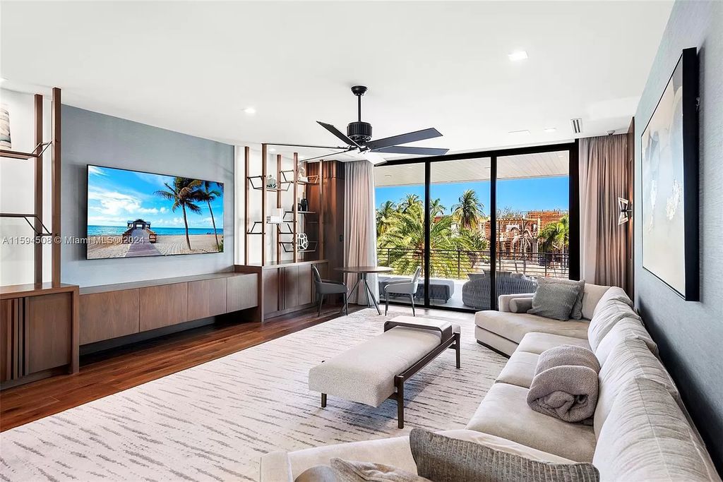 Welcome to 298 W Key Palm Rd, a spectacular newly built waterfront estate by SRD Building Corp. Located in Boca Raton's prestigious Royal Palm Yacht & Country Club, this luxurious home offers over 11,471 square feet of living space on a 26,728 square feet lot.