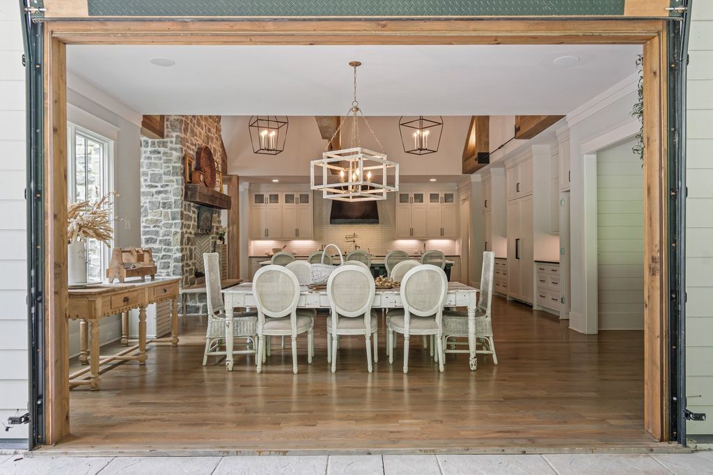 Stunning Tennessee Home in Tranquil Valley Hits Market for 7.25 Million 19