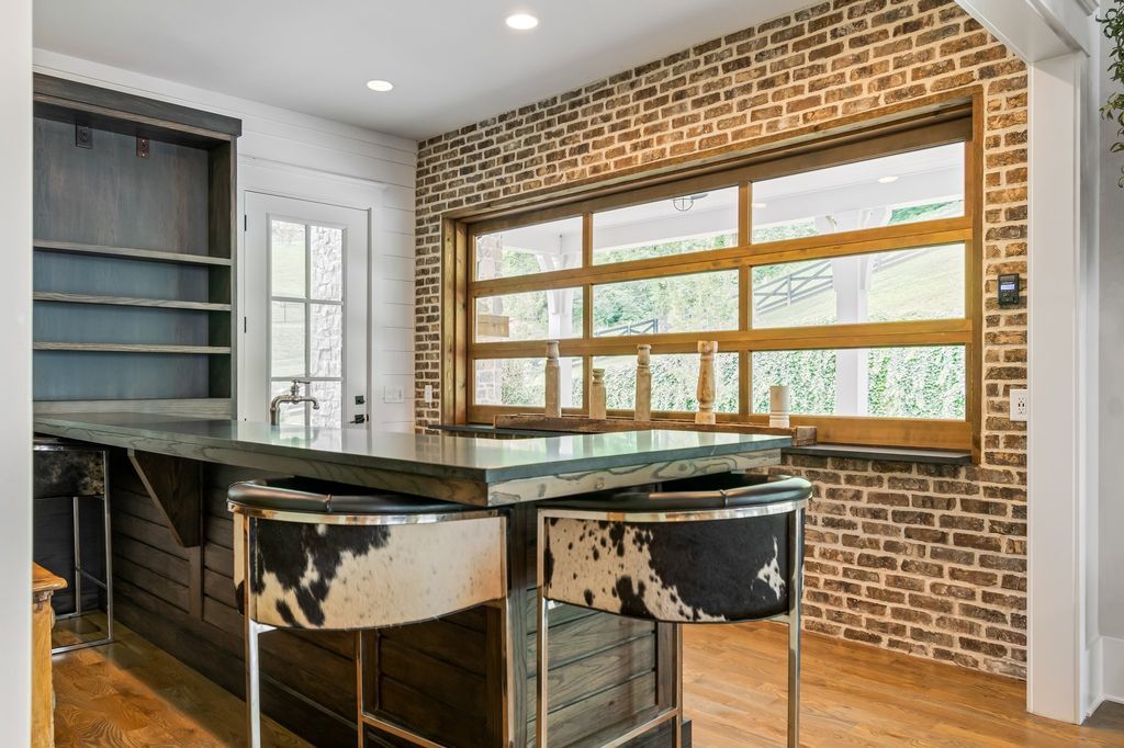 Stunning Tennessee Home in Tranquil Valley Hits Market for 7.25 Million 22