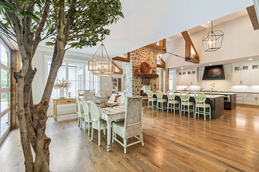 Stunning Tennessee Home in Tranquil Valley Hits Market for 7.25 Million 23